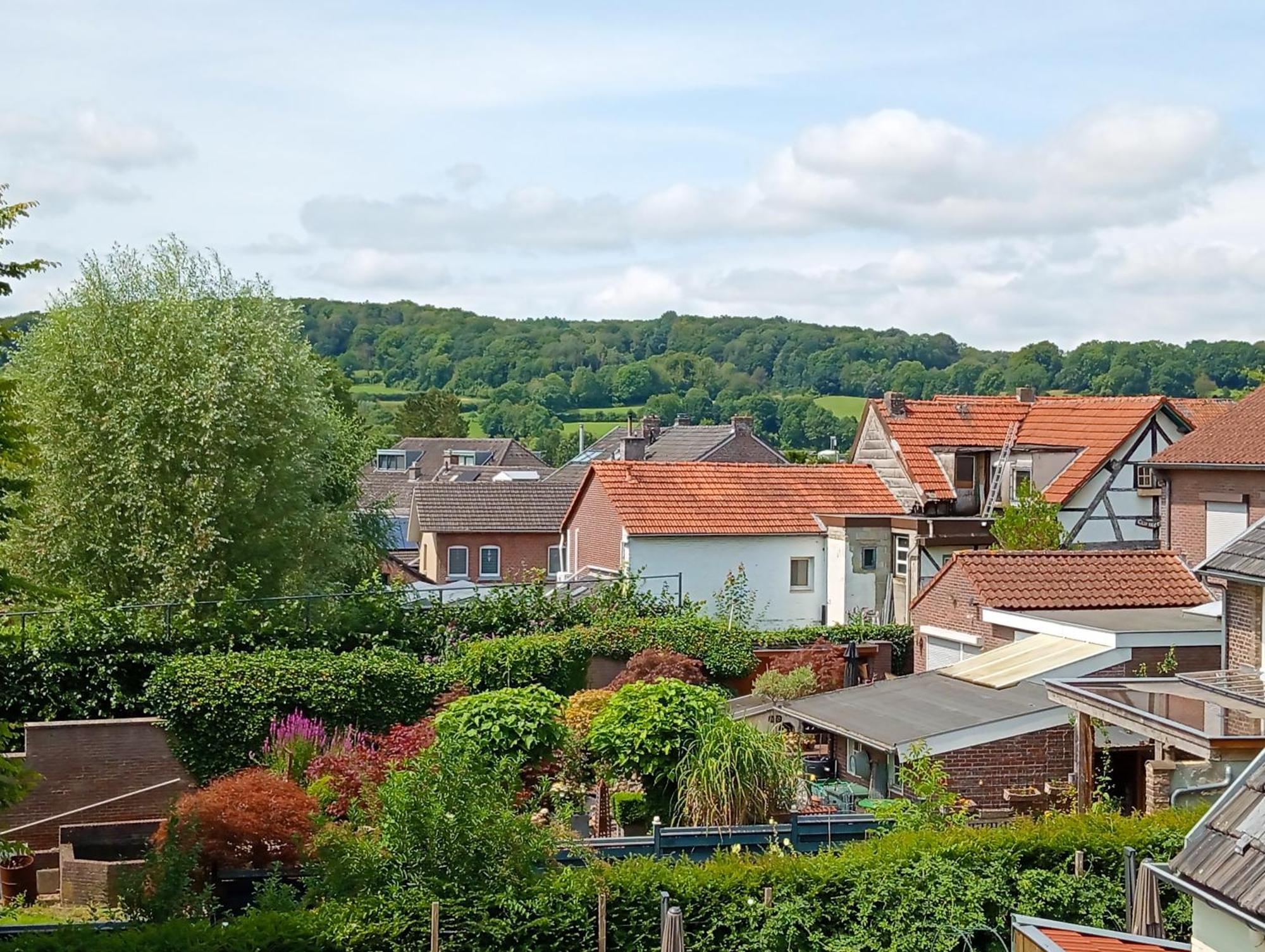 Bnb Het Geluk Van Limburg Mechelen Luaran gambar