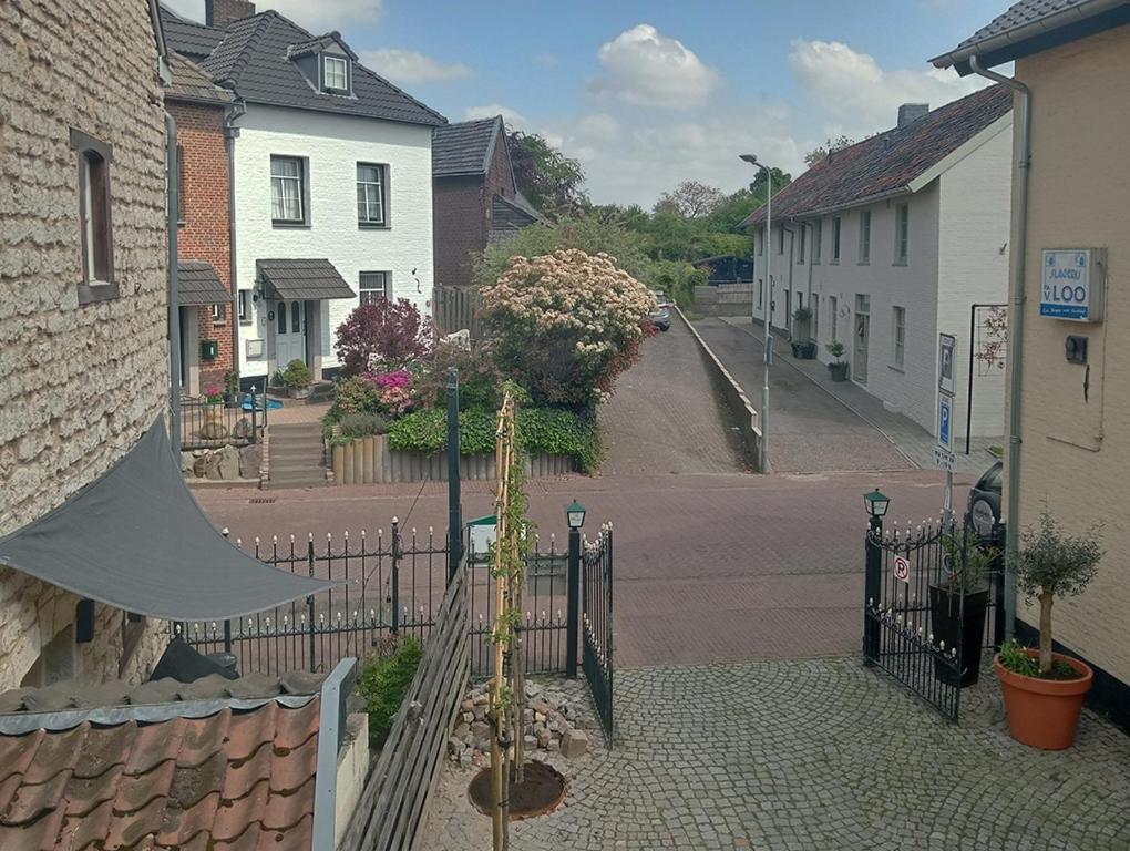 Bnb Het Geluk Van Limburg Mechelen Luaran gambar