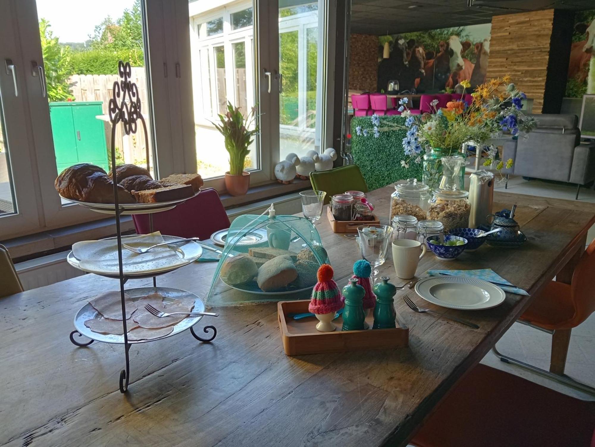 Bnb Het Geluk Van Limburg Mechelen Luaran gambar